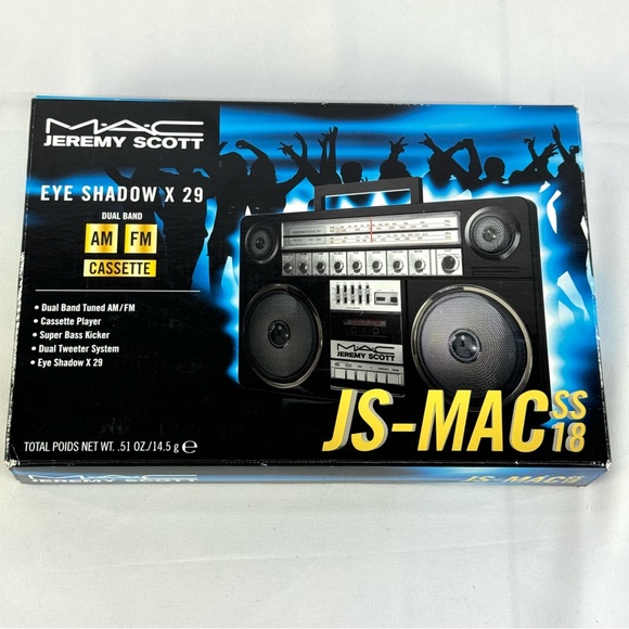 NEW MAC Jeremy Scott Limited Edition Boombox Eyeshadow palette 29 shadows JS-MAC - Picture 6 of 7